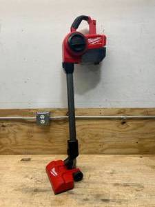 lot 43 image: MILWAUKEE M18 FUEL 18-Volt Lithium-Ion Brushless 0.25 Gal. Cordless Jobsite Vacuum (Vacuum-Only)