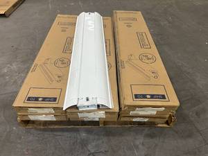lot 161 image: COLUMBIA LIGHTING Lot of 8- CSR4-232-ST-EU 2-Light Industrial Fixtures