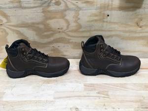 lot 182 image: Cabelas Roughneck Ledger Work Boots Mens Size 9.5M (Broken Eyelet) 05022417.82