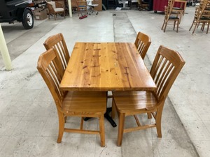 Low top bar table with 4 oak chairs