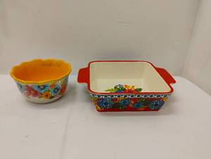 NEW PIONEER WOMEN BOWL AND BAKE DISH