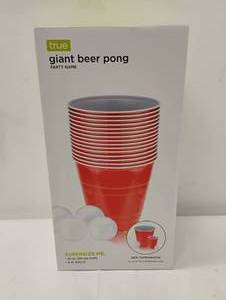 NEW TRUE BRANDS TRUE XL BEER PONG SET