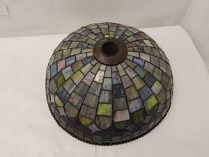 MEYDA TIFFANY LIGHTING SHADE