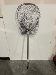 lot 3 image: Extendable Landing Net