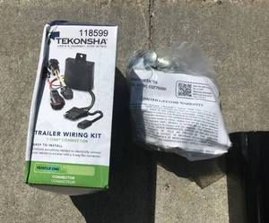 2020 Ford Explorer Tow Hitch (#3)