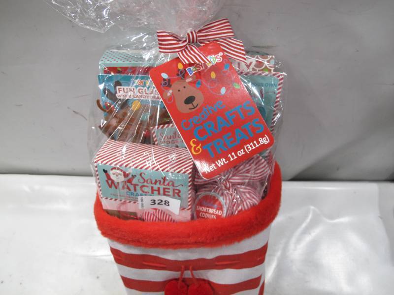 lot 328 image: NEW Busy Kid Creative Crafts and Treats Gift Bag