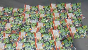 29 Pack Lot Favorite Day Franks Feast White Chocolaty Birthday Cake Flavored Bars�Snack Size Dated 07272025