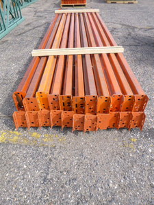 lot 5 image: 22 - 10 Pallet Racking Beams