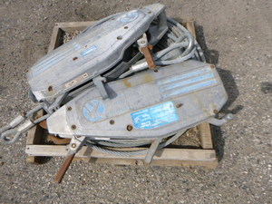 lot 16 image: Griphoist Wire Rope Hoist