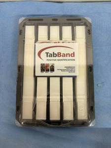 lot 83 image: 1 Box (500 each) NEW TabBand WBW211-01W1 PDC Shield 1 x 10 Patient ID Bands - White