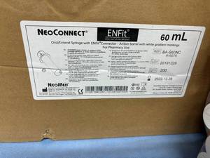 lot 134 image: 1 Case (200 each) NEW NeoMed BA-S60NC NeoConnect 60mL OralEnteral Syringe with ENFit Connector