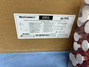lot 135 image: 1 Case (200 each) NEW NeoMed BA-S60NC NeoConnect 60mL OralEnteral Syringe with ENFit Connector 