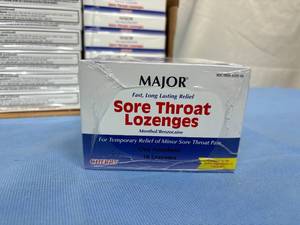 lot 137 image: Lot of 90 NEW Major Fast Long Lasting Relief Sore Throat MentholBenzocaine Lozenges - Cherry 