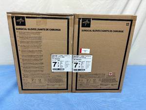 lot 41 image: MSRP $700  2 Cases (200 pairs each per case) NEW Medline MSG5975 Signature Latex Essential Powder Free Surgical Gloves -beaded cuff design ensures easy donning and doffing- textured surface improves grip - Size 7.5 (SOLD On Ebay $120 Per Case)