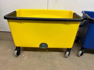 lot 166 image: Lot of 3 NEW Rubbermaid Commercial Products Q900-88 HYGEN Press Down-Press Wringers Buckets