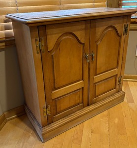 lot 57 image: Petite Buffet Cabinet  Petite Dining Room Server