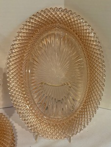 lot 132 image: Pretty Pink Vintage Depression Glass Serving Pieces