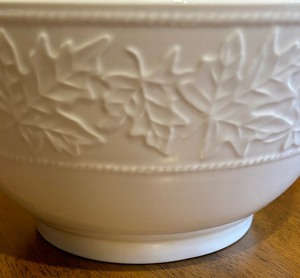 lot 181 image: Two Martha Stewart Collection Serving Bowls