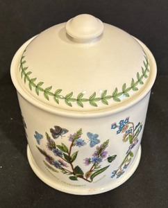 lot 183 image: Portmeirion Botanic Garden Canister