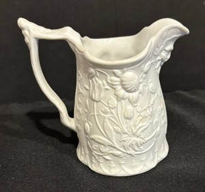 lot 379 image: Variety of Vintage White Petite Pitchers