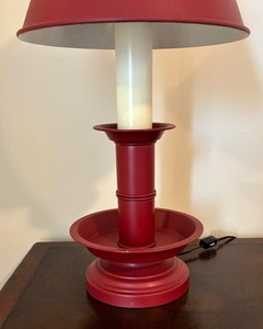 lot 410 image: Awesome Red Table Lamp