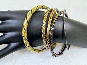 lot 196A image: Beautiful Bangle Bracelets