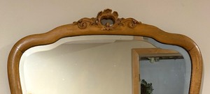 lot 277 image: Beautiful Vintage Wall Mirror