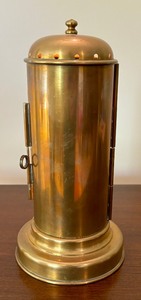 lot 422 image: Vintage Brass Lamp