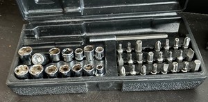 lot 427 image: Tools and More