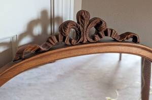 lot 84A image: Vintage Wood Wall Mirror