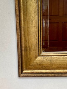 lot 150 image: Pretty Wall Mirror