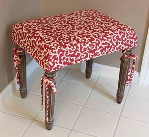 lot 81A image: Petite Red and White Upholstered Stool