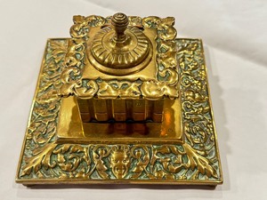 lot 364A image: Antique Late Victorian Square Desk Lidded Ink Well with Gargoyle