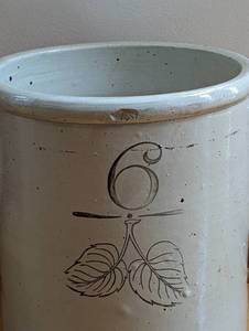 lot 227A image: Red Wing 6 Gallon Elephant Ear Crock
