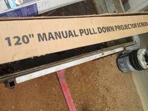 Vivo Home 120 Manual pull down pro...