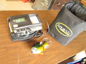 Aqua-Vu depth finder with carry bag...