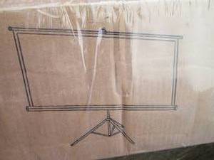 TaoTronics Projector Screen with an...