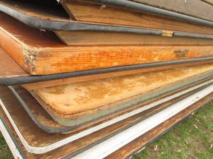 Lot of (5) 8ft wood top folding ban...
