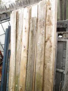 Lot of fence boards, see pictures f...