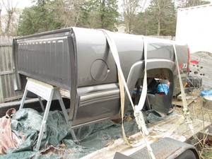 Z-71 truck bed, sold as pictured....