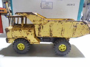 Vintage Tonka Dump Truck...