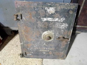 Replacement door for a safe...