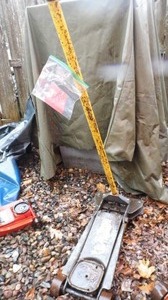 Floor Jack for parts...
