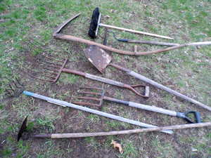 Misc. Yard Tools, check pics...