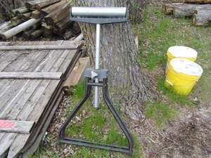 Roller Stand...