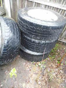 4 2015 GM 2500 Wheels...