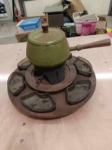 Vintage fondu pot...