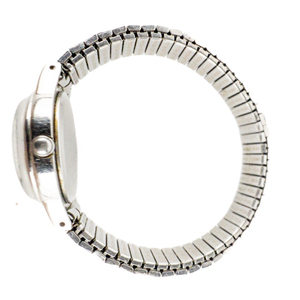 lot 43 image: Ladys Seiko 3Y03-OA29 White Dial White Stainless Steel & Base Metal Quartz Analog watch. Not Working