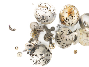 lot 59 image: Mens Assortment of As1187 & Elgin 845 Movements & Parts..
