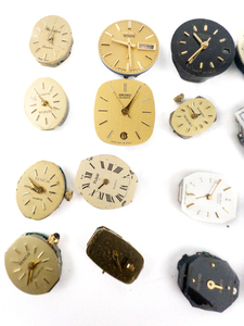 lot 69 image: Assortment of Quartz Watch Movements & Dials.
